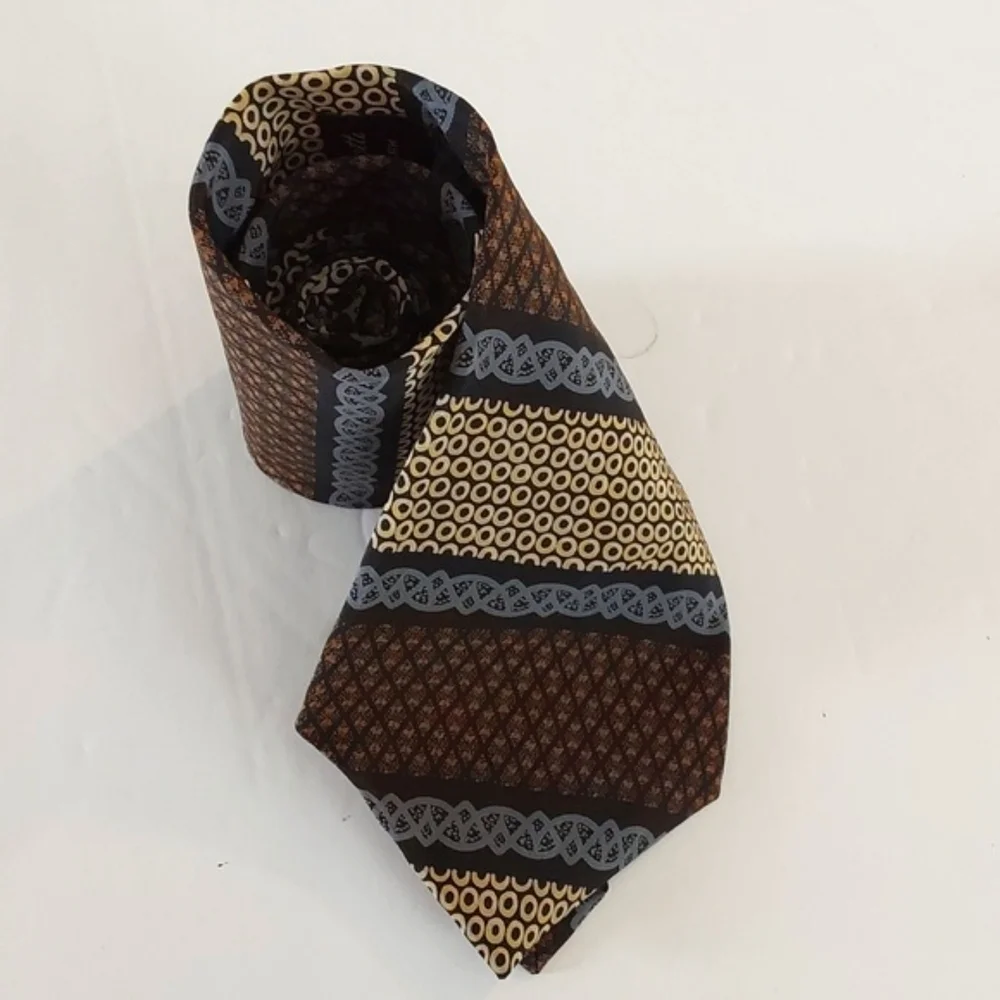 Gian Franco Ferretti Brown / Cream Patterned Mens Silk Neck Tie Sz. 56' X 4